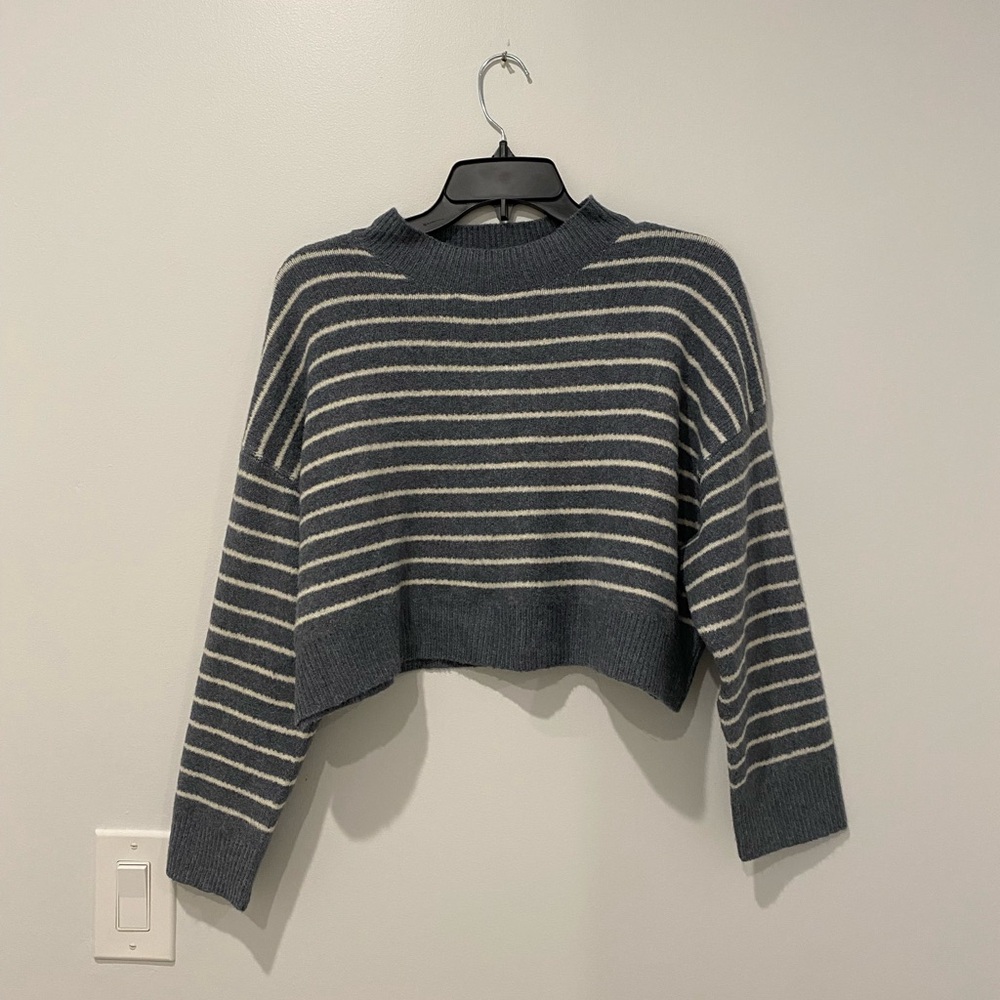 Love Tree Gray and Cream Striped Sweater